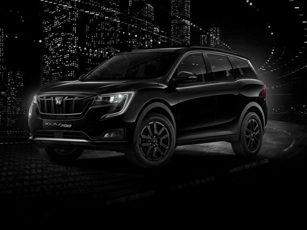महिंद्रा XUV700 का Ebony Edition 19.64 लाख रुपये में हुआ लॉन्च