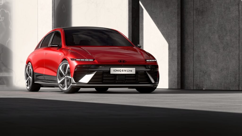 हुंडई ने Ioniq 6 Facelift और Ioniq 6 N Line इलेक्ट्रिक सेडान से हटाया पर्दा