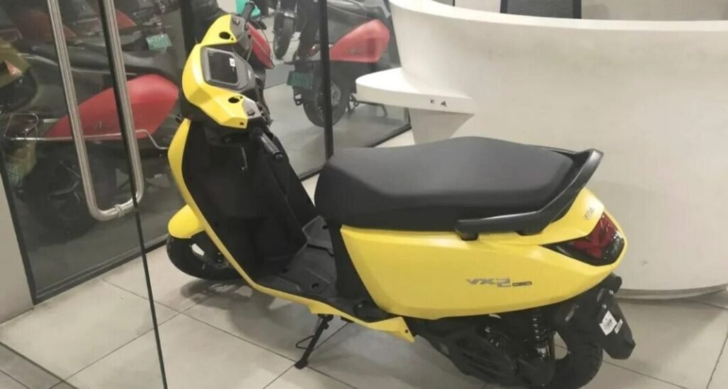 लॉन्च से पहले लीक हुई Hero Vida VX2 स्कूटर की तस्वीरें