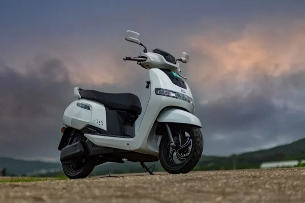 Big Launch Alert: Hero, Bajaj & TVS Bringing New E-Scooters Below ₹1 Lakh