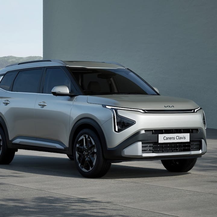 Kia Carens Clavis Electric MPV Variants & Specs