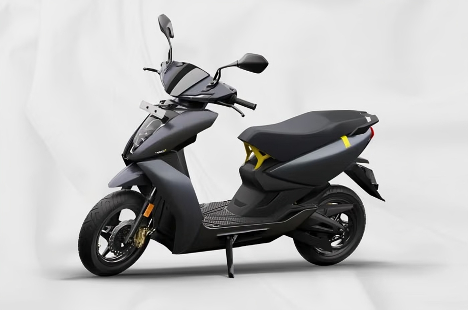 Ather 450S launched with 3.7 kWh battery pack at Rs 1.46 lakh