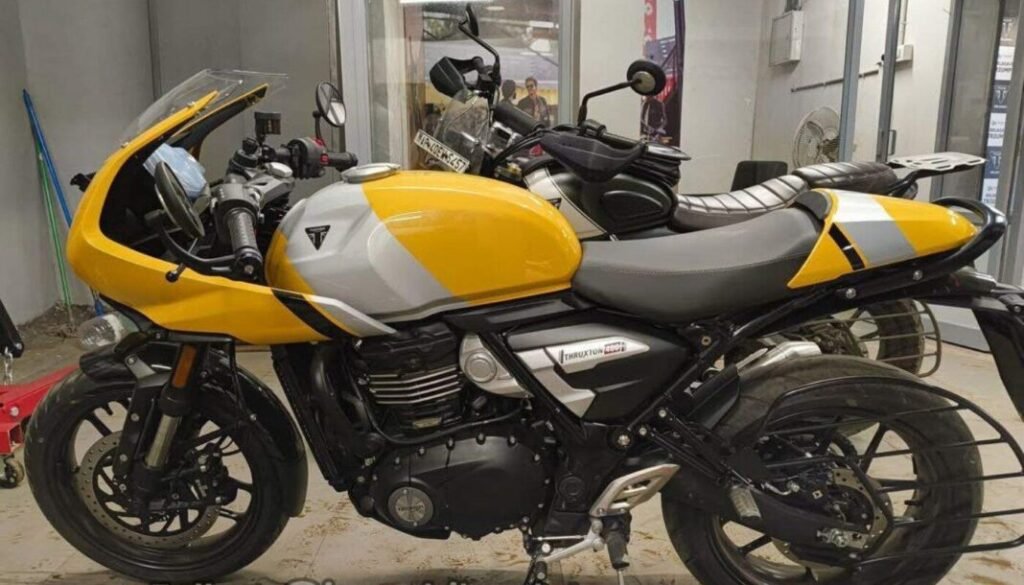 Triumph Thruxton 400 Fully Revealed in Leaked Photos — Launch Set for August 6