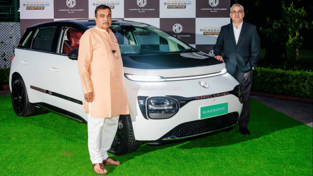 MG Windsor Inspire Edition भारत में लॉन्च, पर्ल व्हाइट और स्टारी ब्लैक डुअल-टोन के साथ