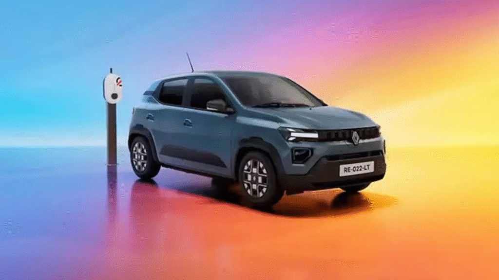 Renault Kwid EV 2025 electric hatchback revealed in Brazil, Front and Side view