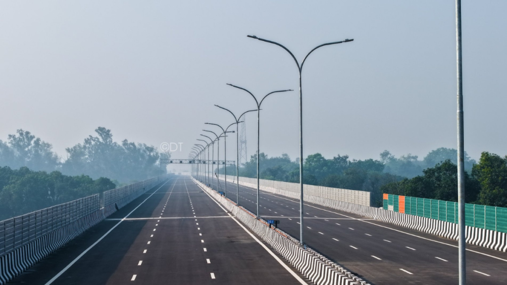 Lucknow Kanpur Expressway