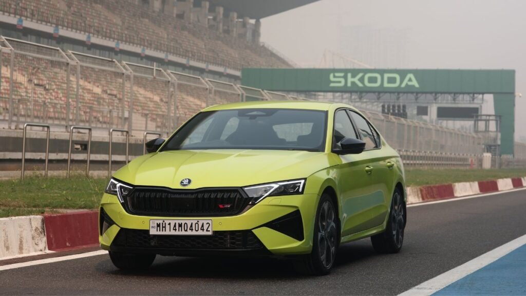 Octavia RS Yellow
